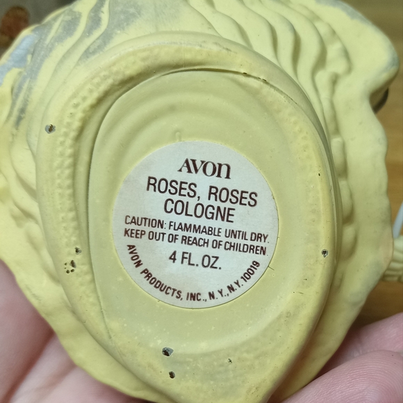 Avon Roses, Roses Cologne 4oz FULL Girl Jumping Rope with box - Picture 9 of 16